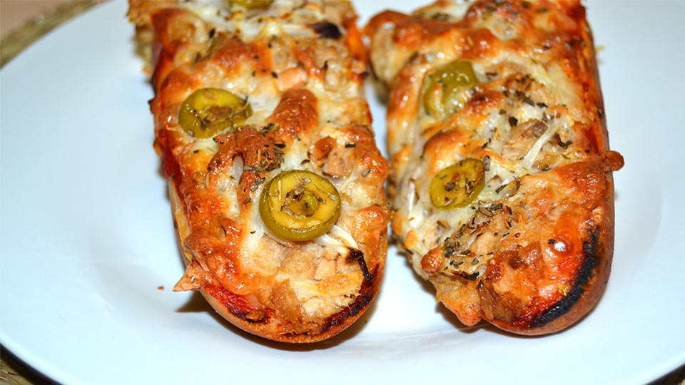 Paninis de atún. Receta fácil y rápida Paninis de atún. Receta fácil y rápida